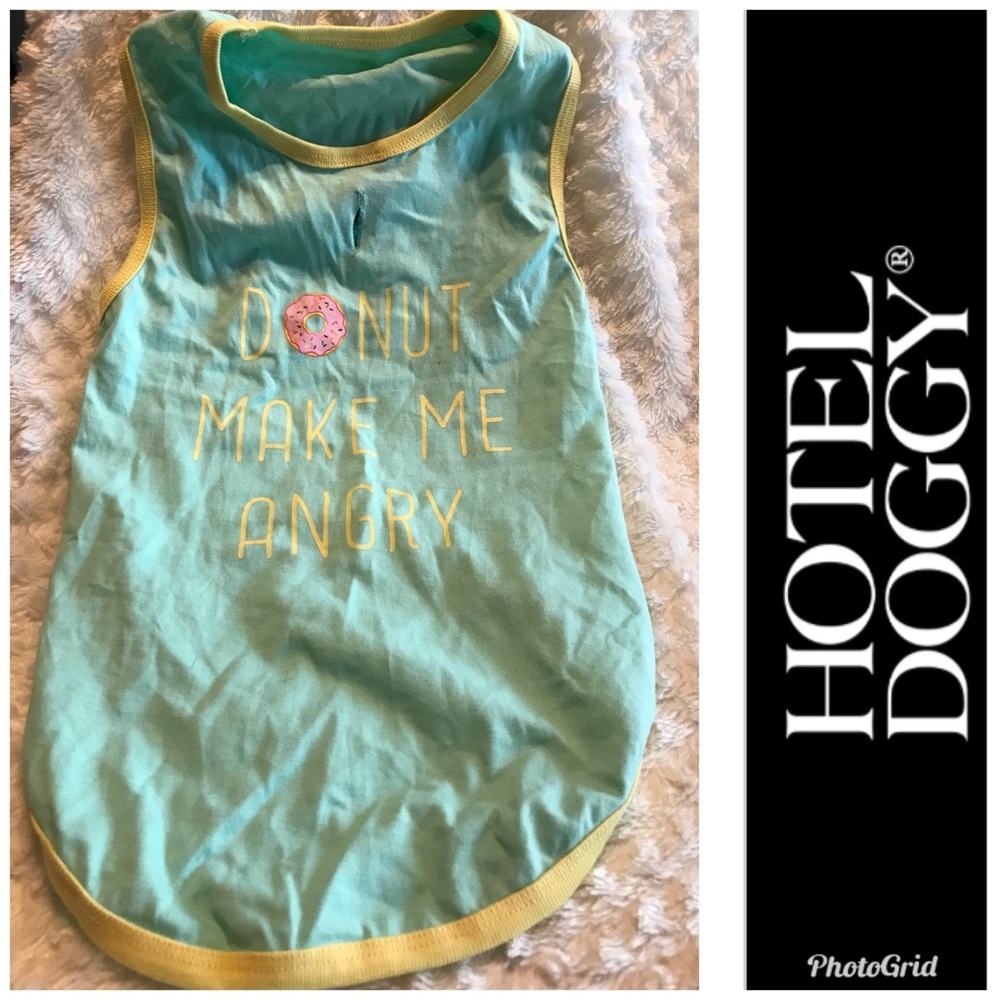 Doggy Hotel tank top